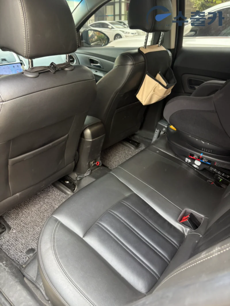 차량 이미지 9